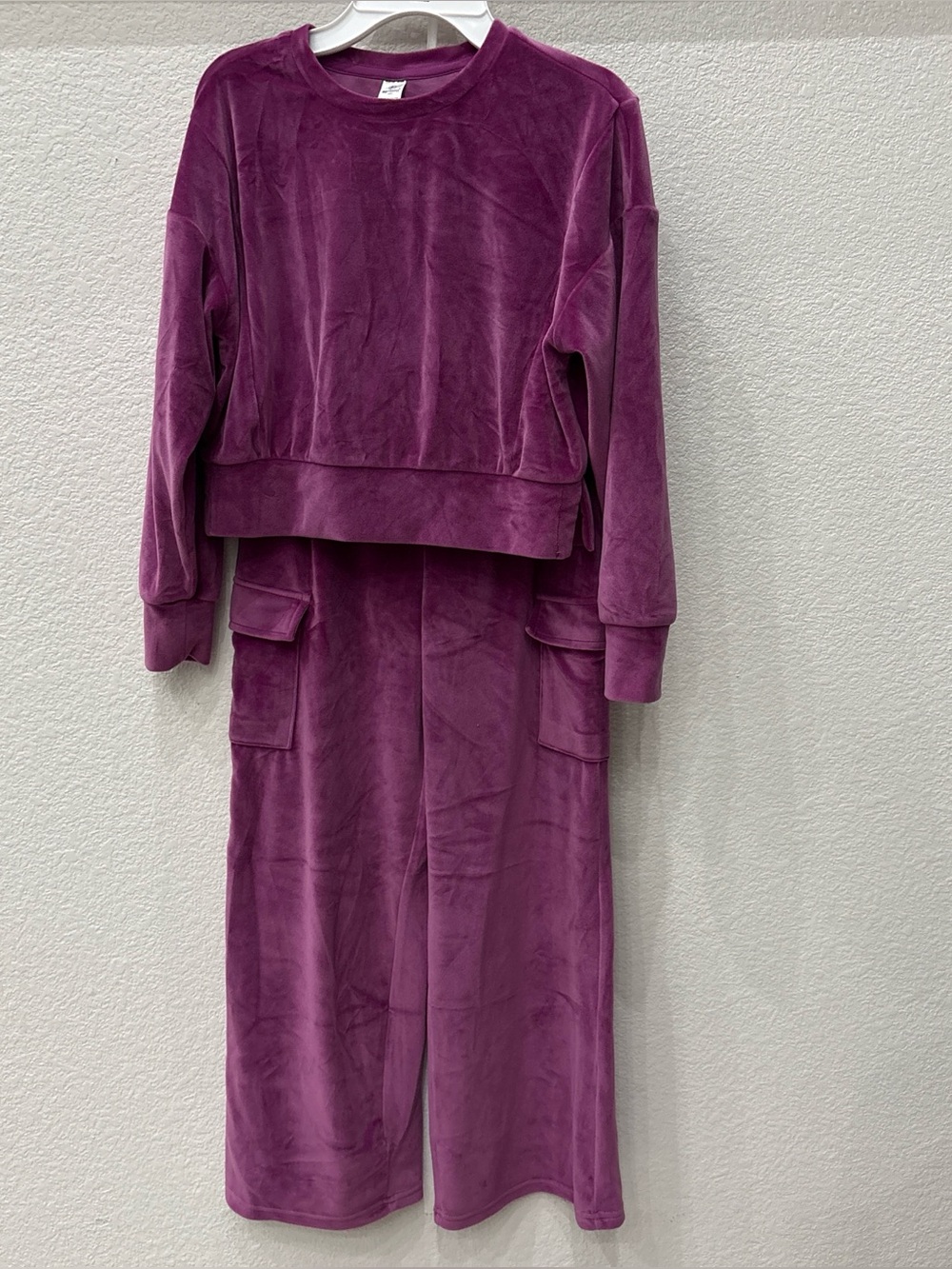 90 Degree by Reflex girls' two-piece velour sweatsuit set size 10